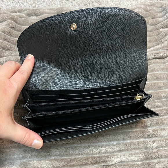 Coach purse and wallet - Picture 8 of 13